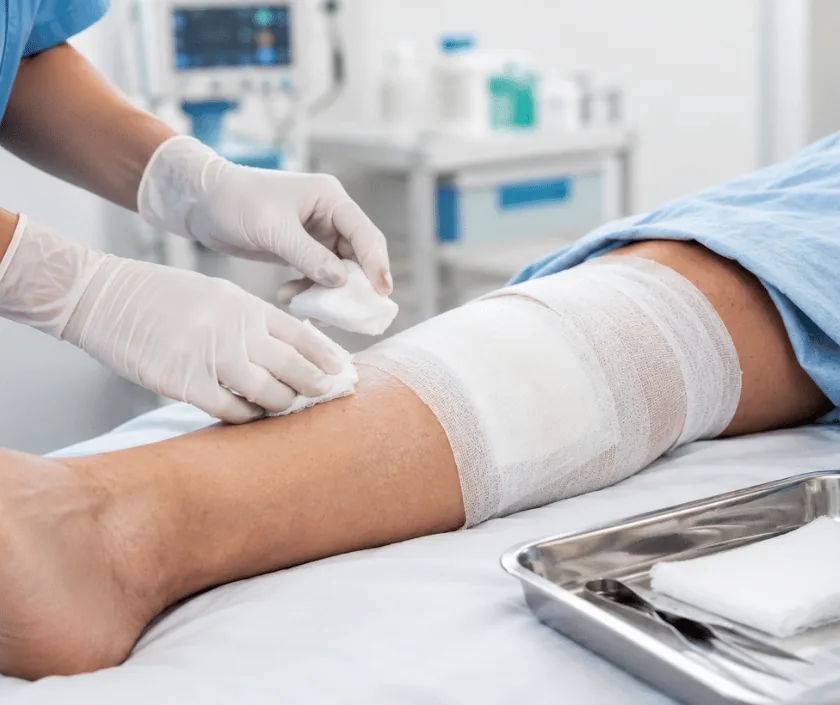 Gas Gangrene Management, Elegance Clinic Surat
